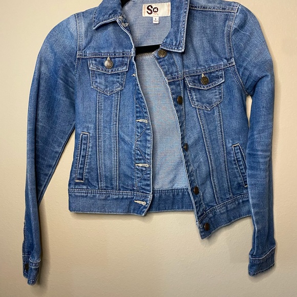 Jean Jacket - Picture 2 of 5